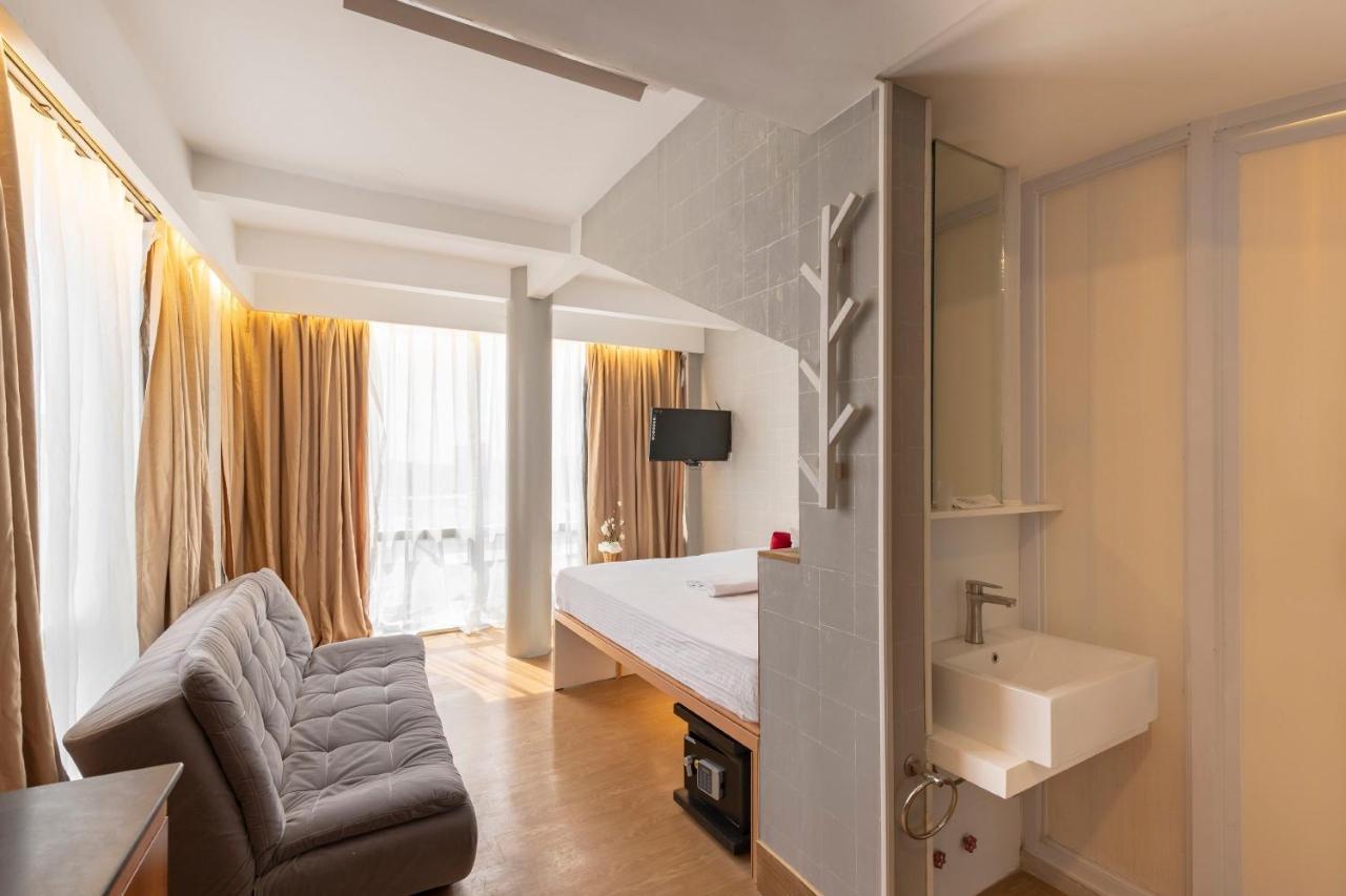 Selah Pods Hotel Manila Pasay Kültér fotó