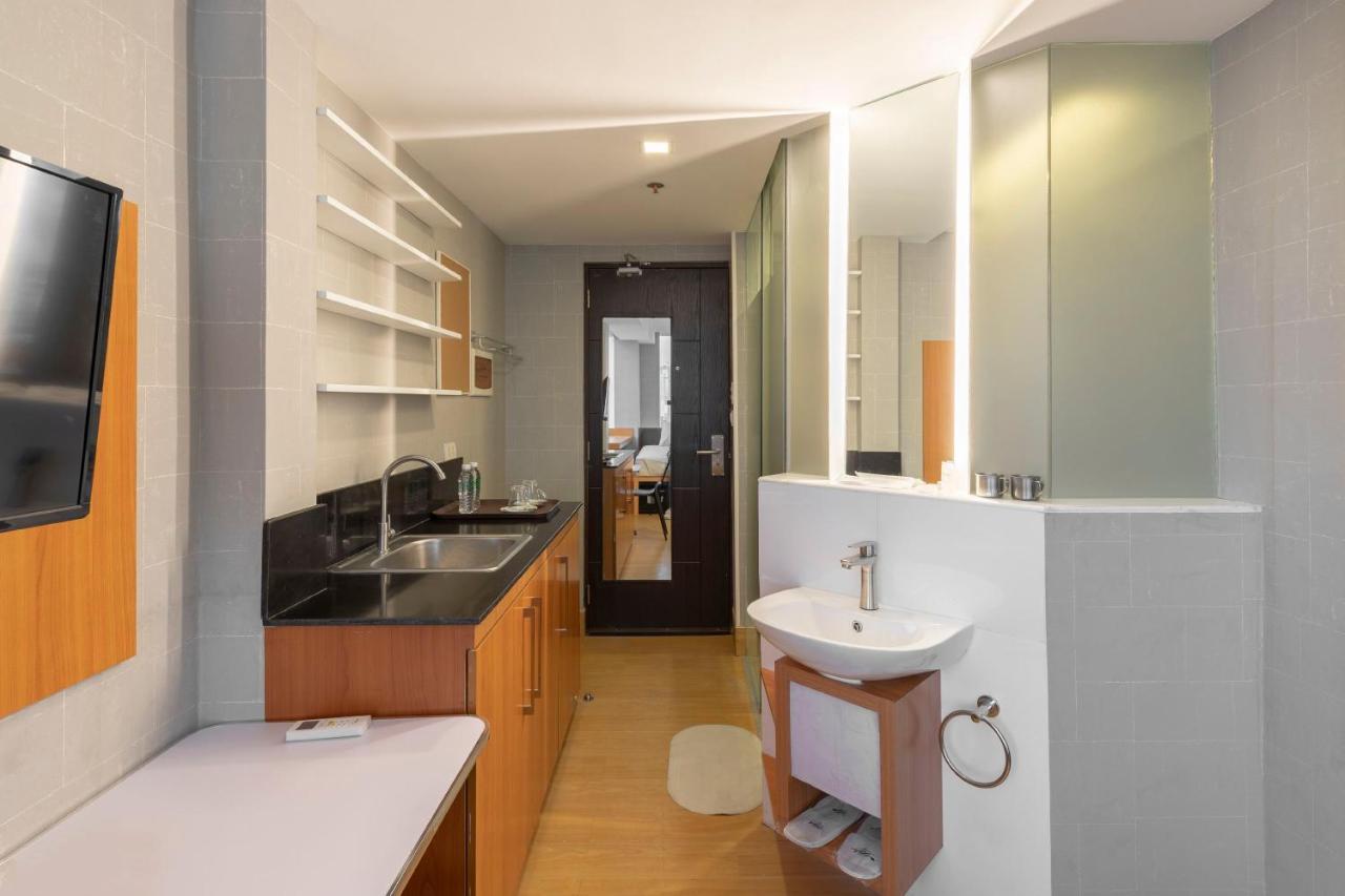 Selah Pods Hotel Manila Pasay Kültér fotó